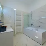 Apartamento San Felice's Urban Elegance *