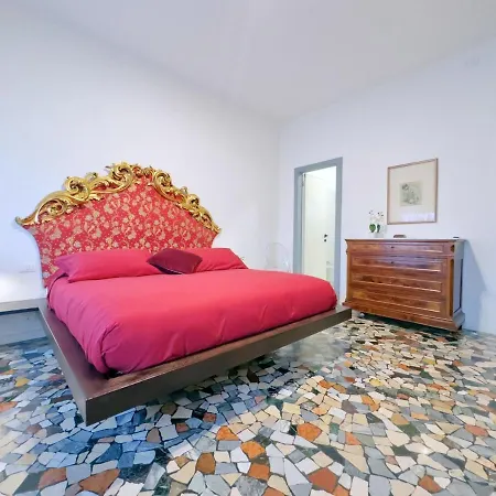 Daire San Felice's Urban Elegance Vicenza