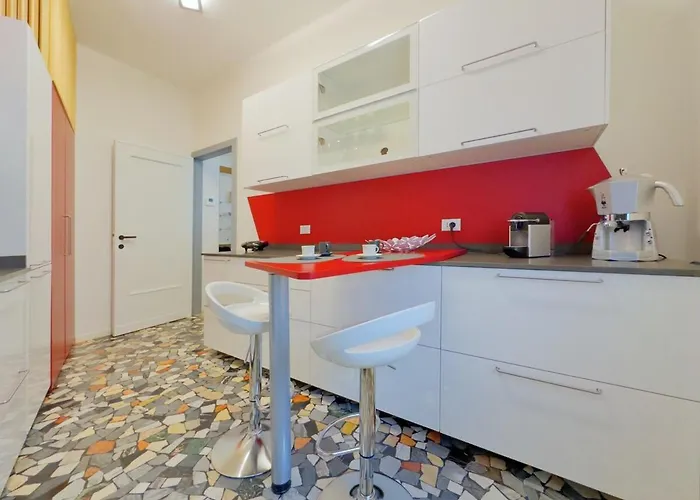 San Felice's Urban Elegance *